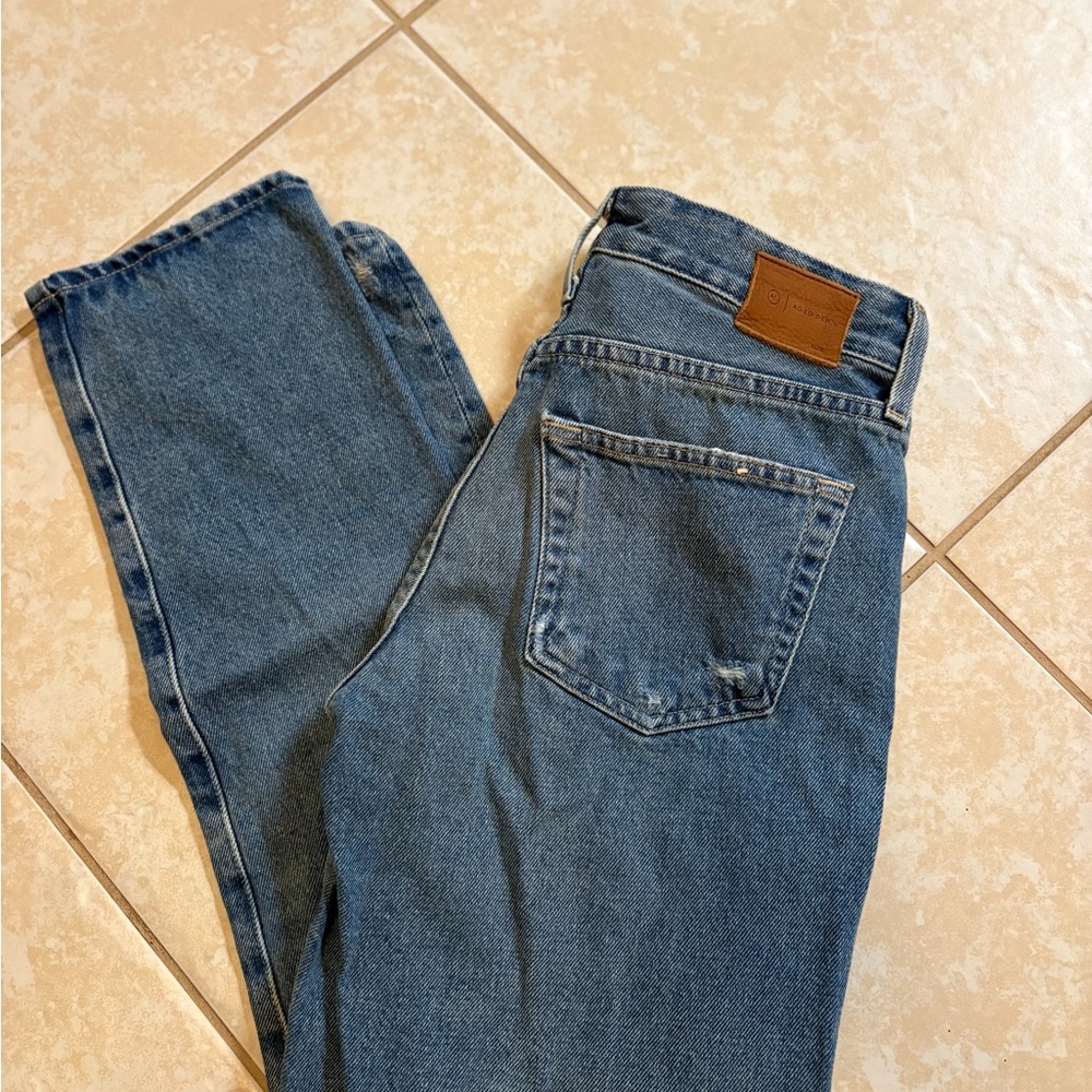AG-ed ex-boyfriend slouchy slim style